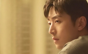 艺术在天上，白客在地上