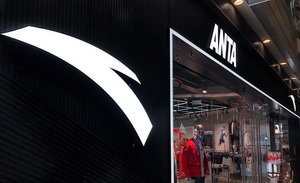 年轻人一年花725亿，力挺中国“李安”