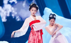 谁在为综艺嘉宾“换头”？