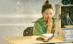 白百何，内娱无代餐