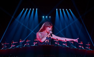 泰勒演唱会电影，给好莱坞一记耳光