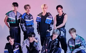 签售会：偶像糊团的“翻身”生意？