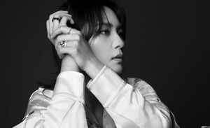 20岁登顶的超女快男，40岁依然在场