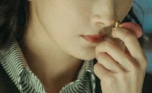 明星挤进学术圈