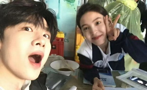 解构《难哄》的氛围美学与爆款密码 | 对话主创