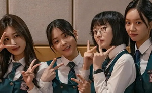 《善意的竞争》，火的不止是“百合”