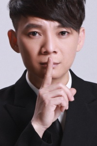 六哲