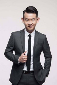 李响