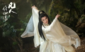 用“笨办法”拍“新仙侠”丨对话《凡人修仙传》导演杨阳